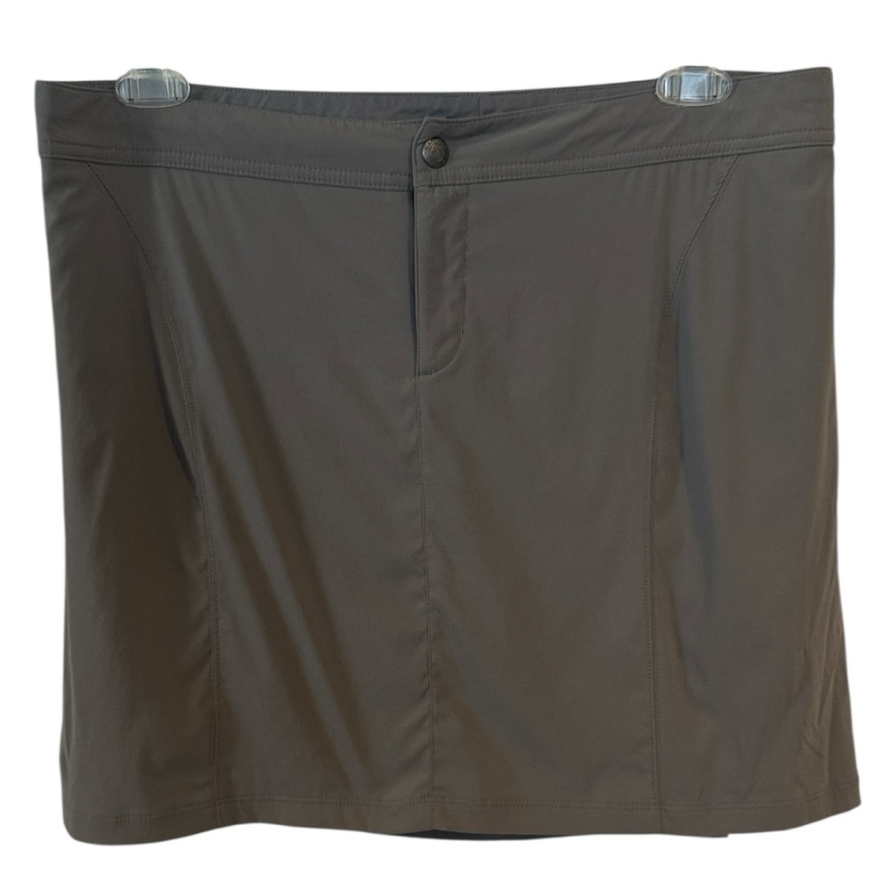 Columbia Omni Shield Activewear Skort Gray size 14 Golf tennis hiking yoga